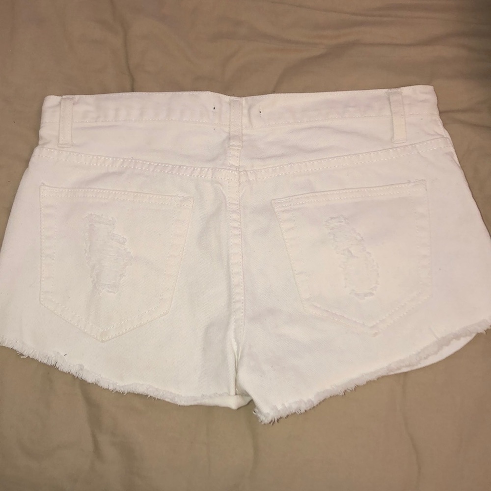 Forever 21, mid/high waisted shorts! - Picture 2 of 2